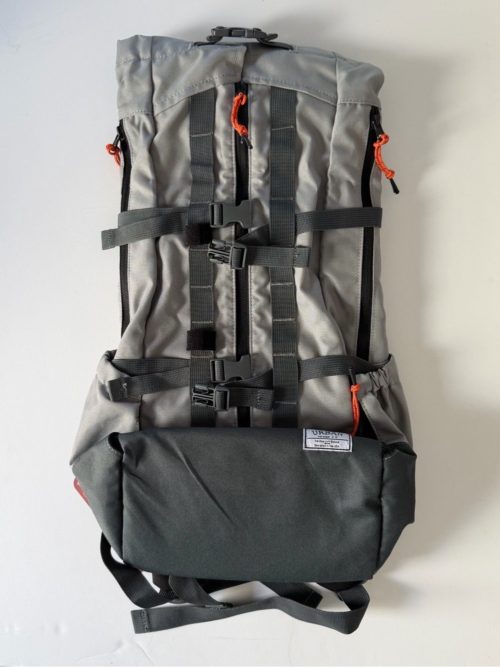 NWT Urban 3 | Dual Use Dog Carrier & Traditional Backpack Large Concrete